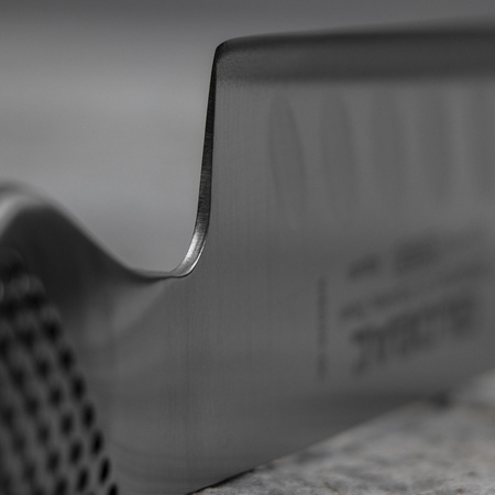 Nóż Santoku 13 cm żłobiony | Global GS-90